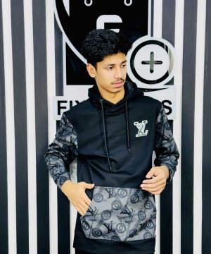 Risky LV Hoodie 13
